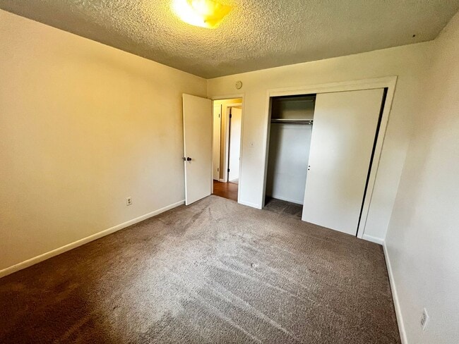 Building Photo - Adorable 3 bed 1 bath home in Fort Collins!