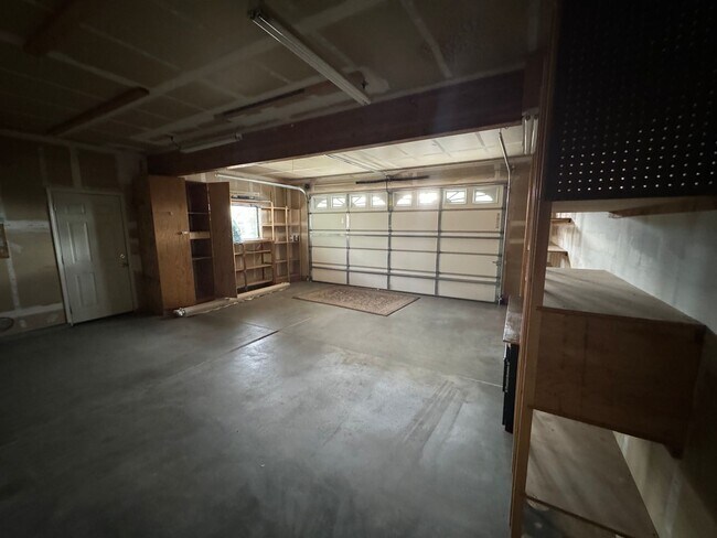 Building Photo - Charming 4-Bedroom Family Home with Hidden Speakeasy! -Lesley Reilly Property