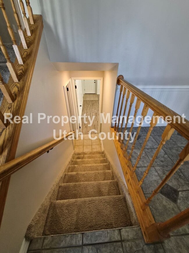 Building Photo - Qualify With 2.5x Rent in Income. Plus Hal...