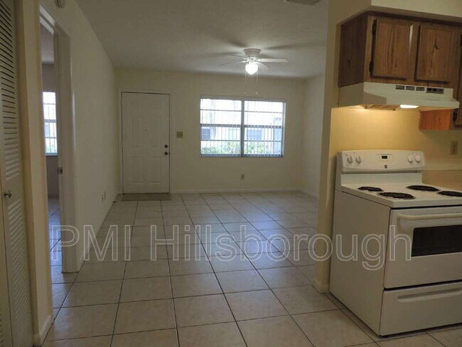 Building Photo - 1021 Apollo Beach Blvd