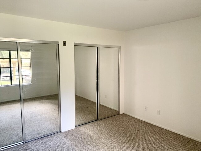 Building Photo - Rancho Bernardo 1 Bedroom Condo For Lease ...