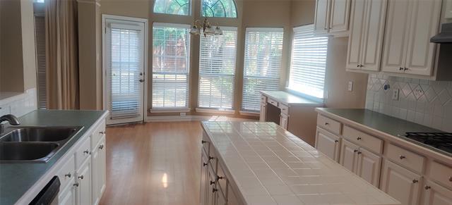 Building Photo - 3721 Britford Dr