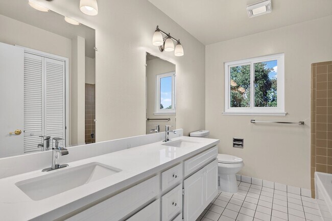 Building Photo - Northgate Beauty with Newly Landscaped Backyard, Top-Rated Schools & Prime Walnut Creek Location!