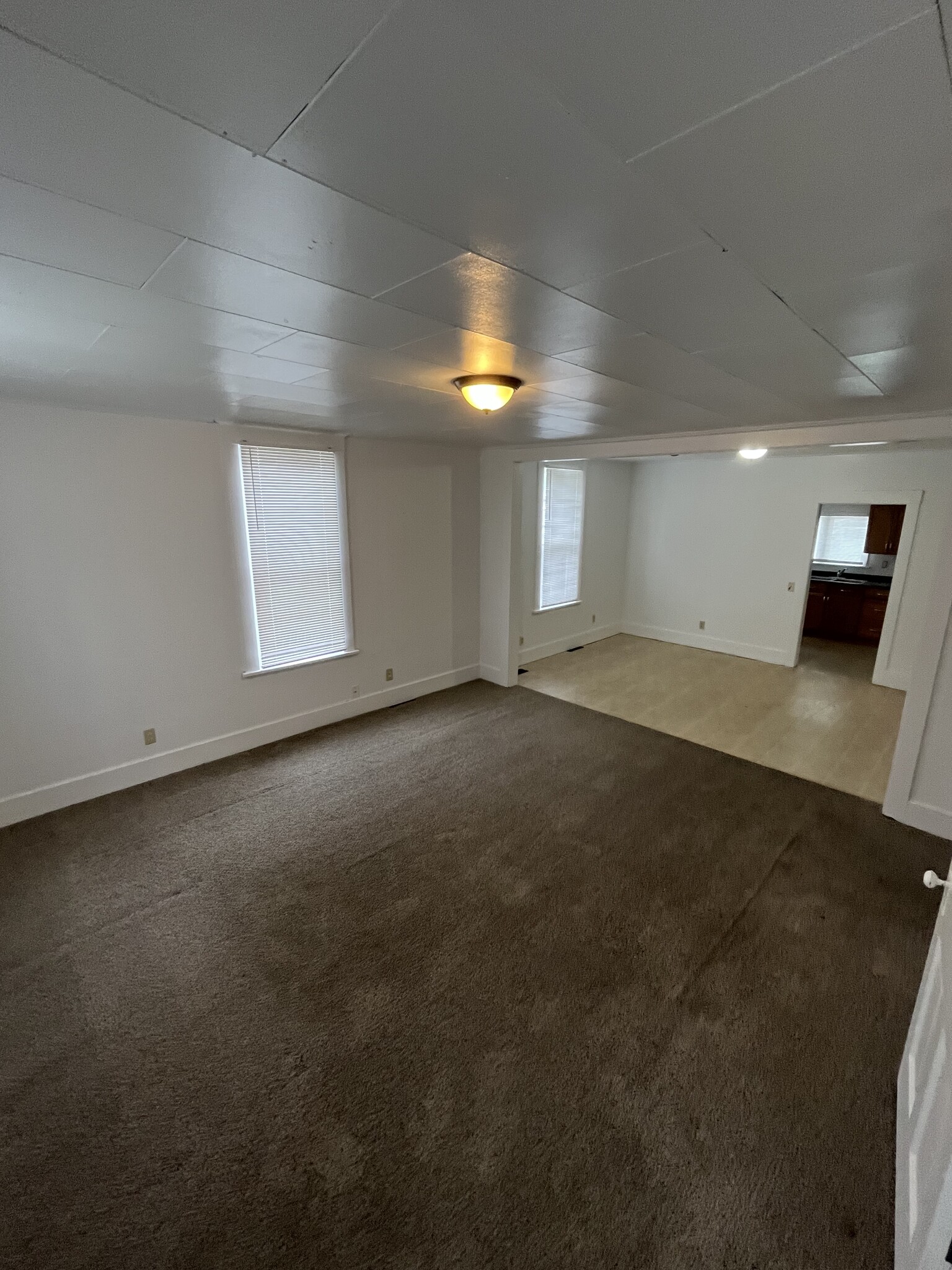 Building Photo - 1234 Almo Ave