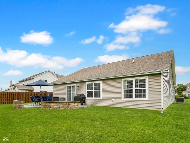 Building Photo - 2636 Bluewood Way