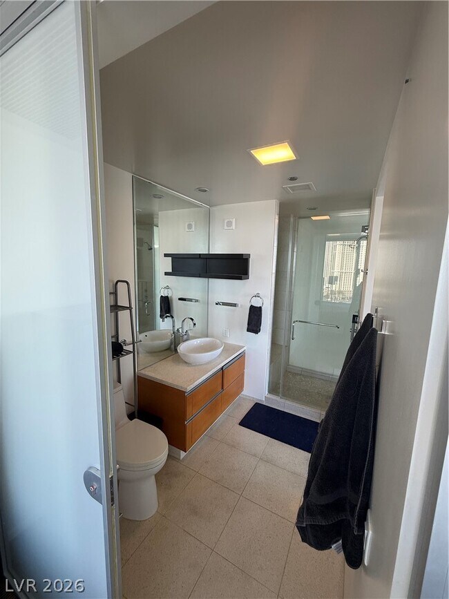 Building Photo - 3722 S Las Vegas Blvd