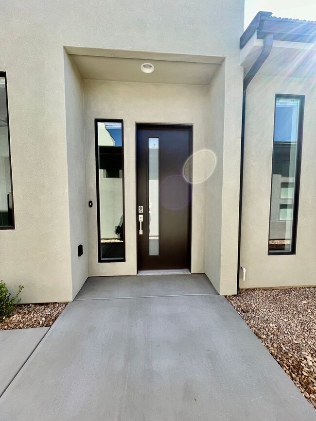 Building Photo - Patio Home in Woodland Estates - Pet Friendly