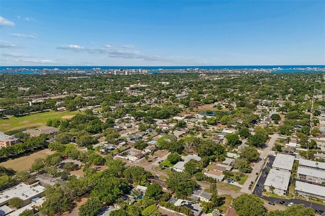 Building Photo - 5857 4th Ave N