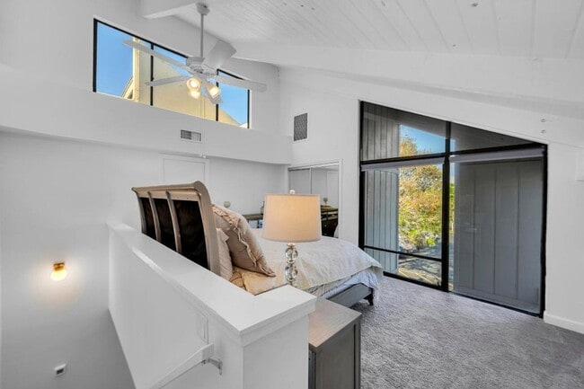 Building Photo - 1605 S US HIGHWAY 1