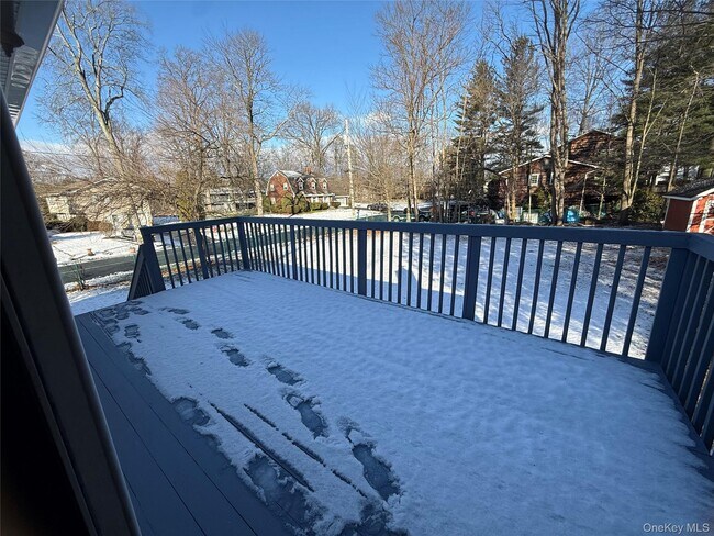 Building Photo - 11 Central Ave