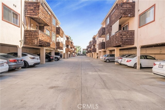 Building Photo - 5403 Newcastle Ave