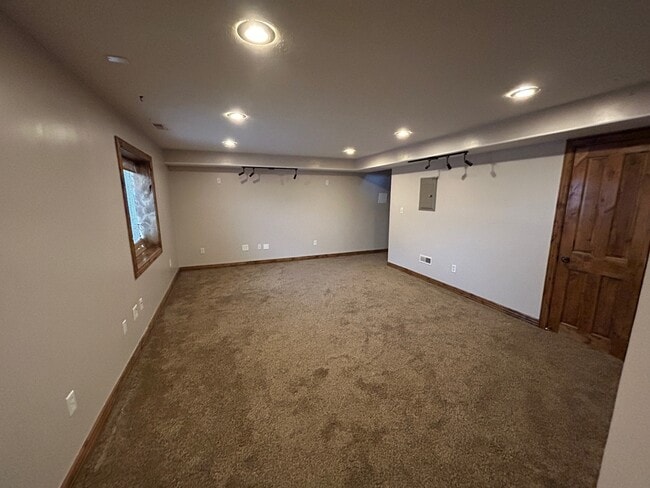 Building Photo - 926 Ibis Way