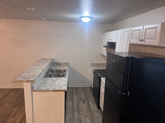 Building Photo - 2905 Clarksville St