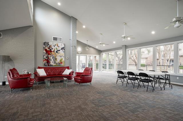 Building Photo - 12446 Montego Plaza