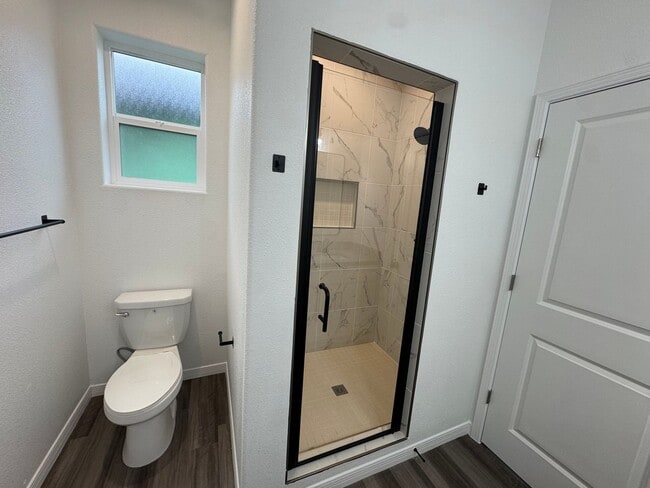 Building Photo - 2818 N Platino Dr