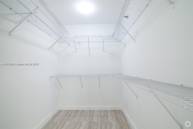 Building Photo - 2401 Collins Ave