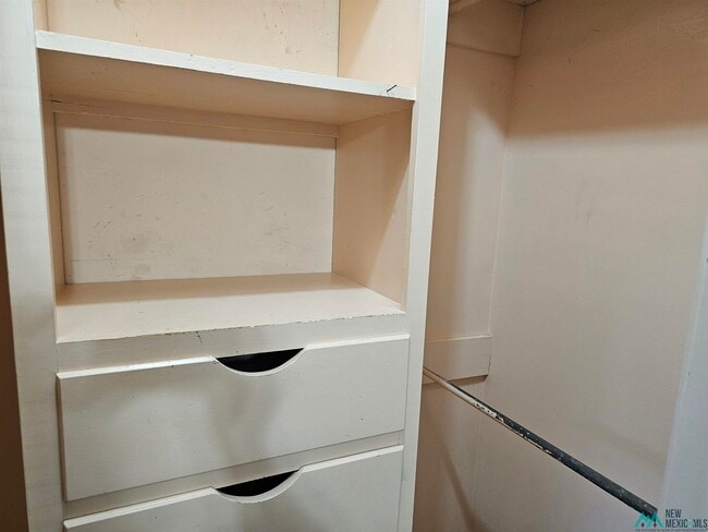 Building Photo - 2305 North Dr