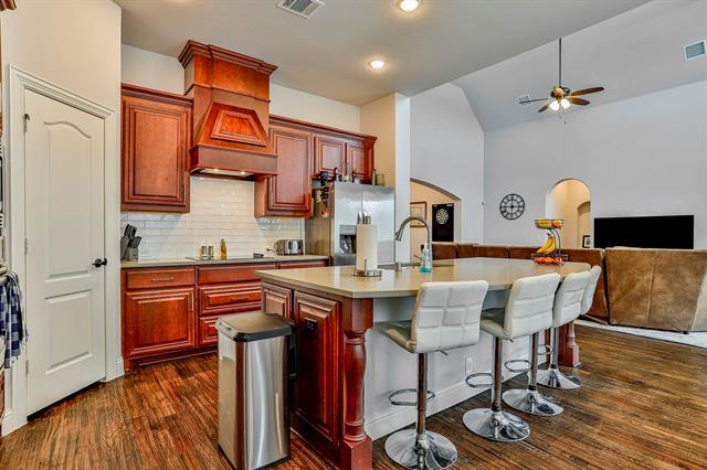 Building Photo - 2425 Turning Leaf Ln