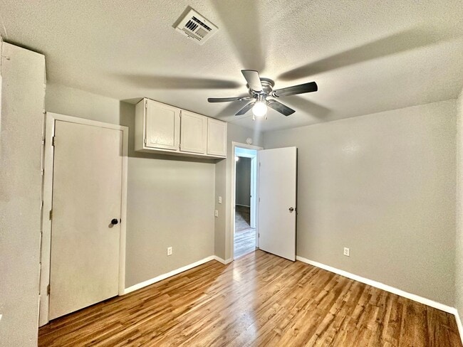 Building Photo - Charming 3 Beds 1 Bath-Muskogee
