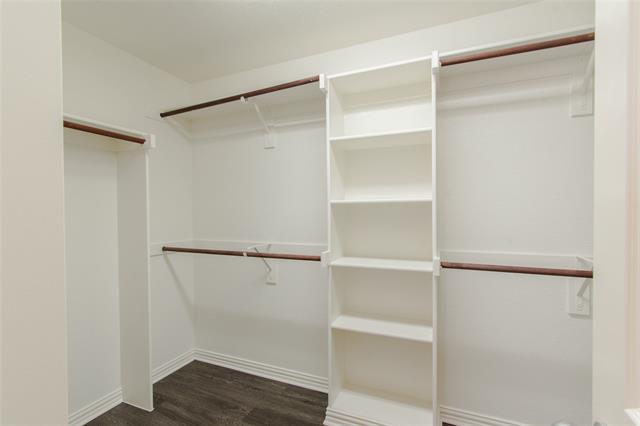 Building Photo - 1140 Victory Bells Dr