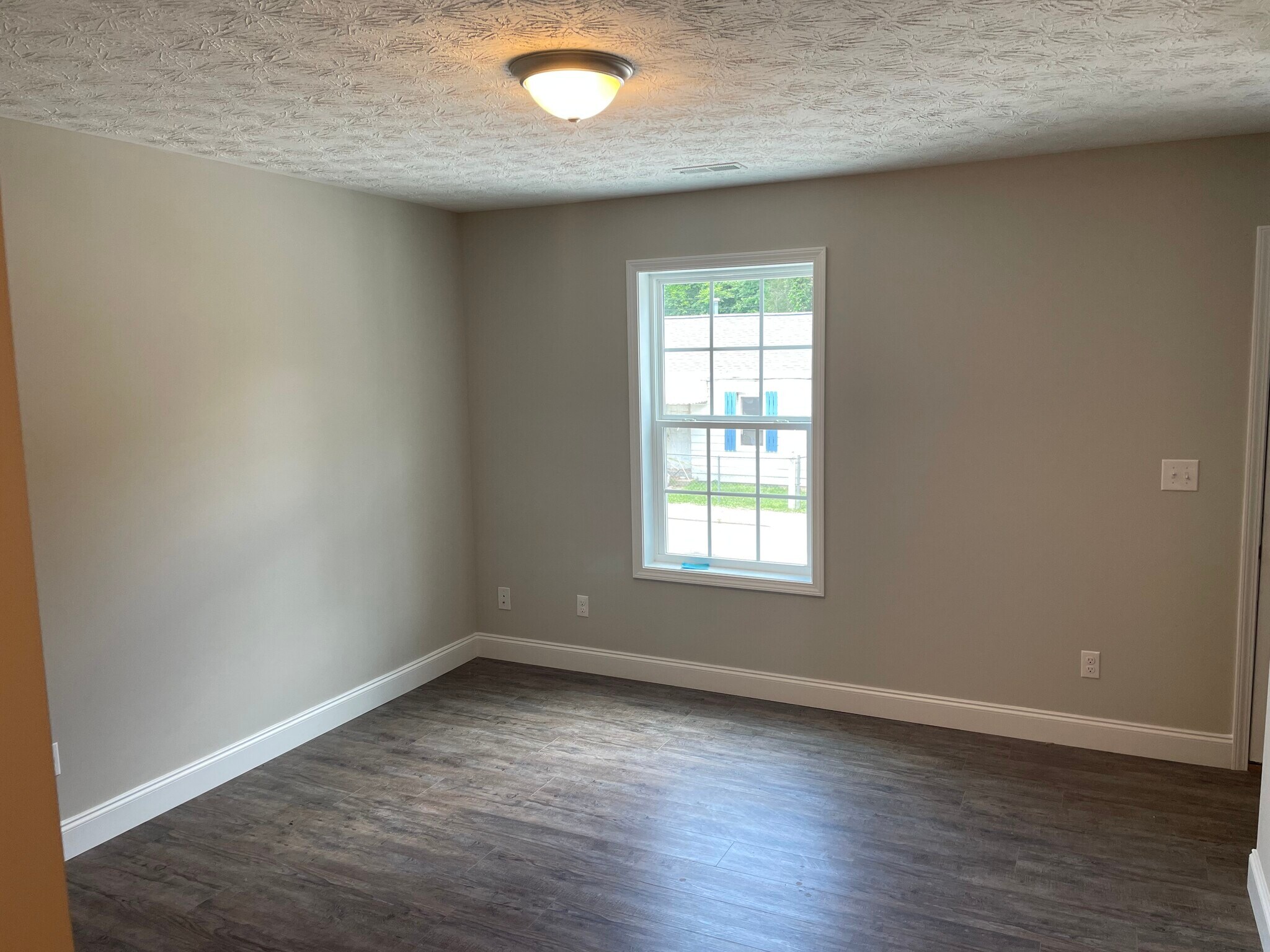 Building Photo - 2005 S Kentucky Ave