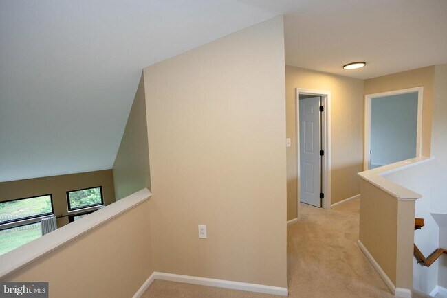 Building Photo - 1411 Campbell Ct NE