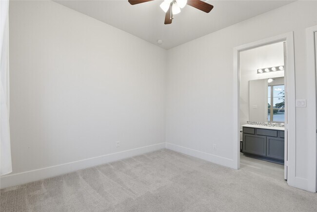 Building Photo - 12434 Tullich Run Dr