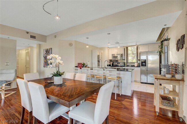 Building Photo - 29 Montelago Blvd