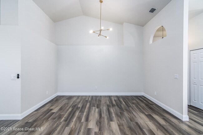 Building Photo - 480 Prestwick Ct