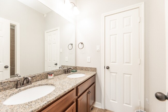 Building Photo - 19911 Lizzie Ridge Ln