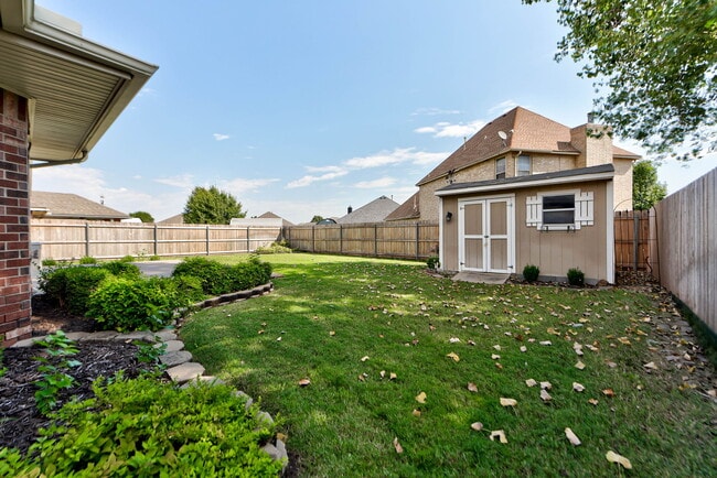 Building Photo - 4716 Stag Horn Dr
