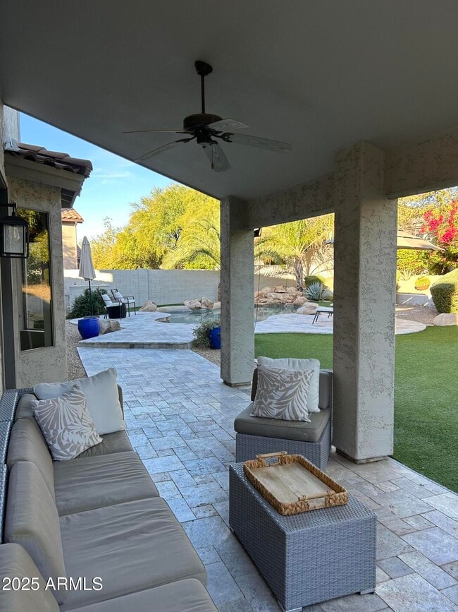 Building Photo - 7518 E Glenn Moore Rd