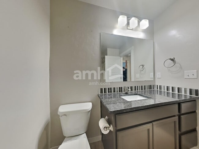 Building Photo - 3091 W Fuji Ct