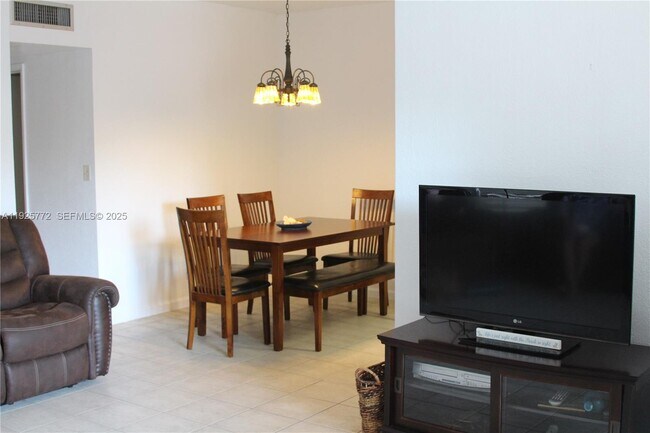 Building Photo - 1300 N Ocean Blvd