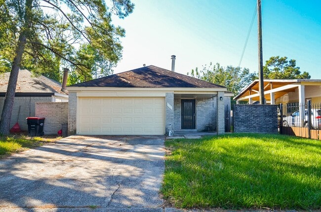 Primary Photo - 11866 Greenloch Ln
