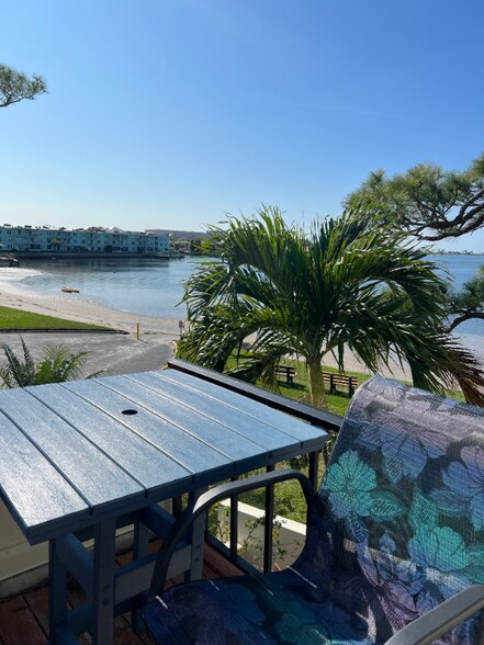 Building Photo - 2700 Bayshore Blvd