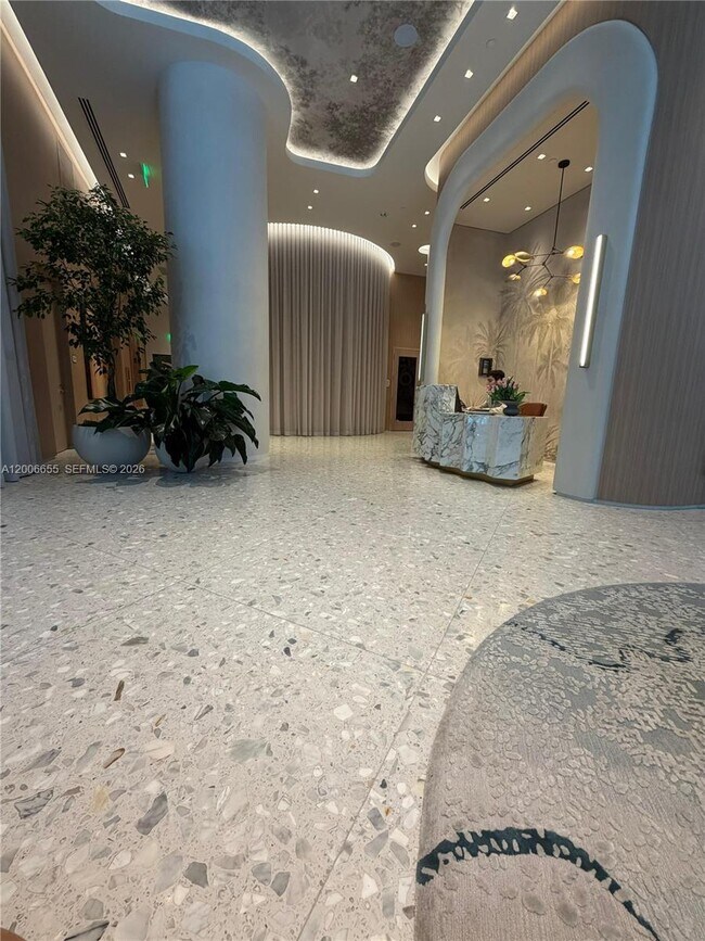 Building Photo - 77 SE 5th St