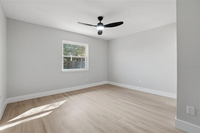 Building Photo - 2843 Calico Ct