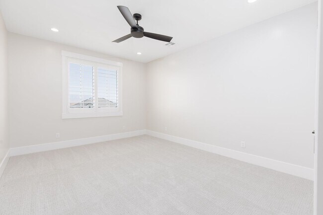 Building Photo - 2926 Naboo Ln