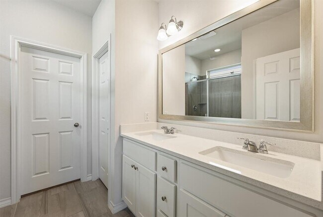 Building Photo - 345 Capstone Rd