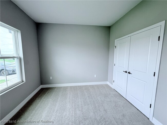 Building Photo - 5285 Pebble Beach Dr