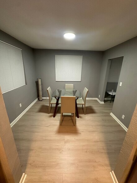 Building Photo - 3150 Belden Cir