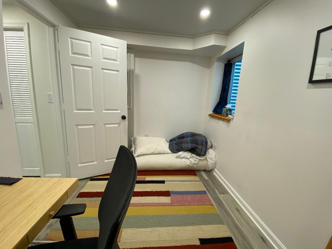 Building Photo - 1327 Belmont St NW