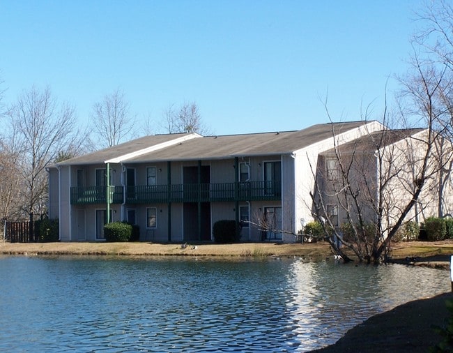 Lake Vista 206 Northlake Dr Warner Robins GA 31093 Apartment Finder