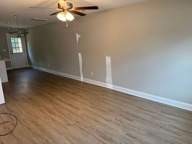 Building Photo - Great Kannapolis location!