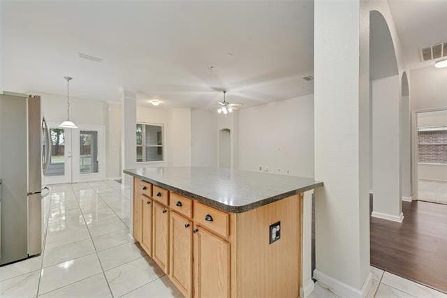 Building Photo - 832 Ridge Point Dr