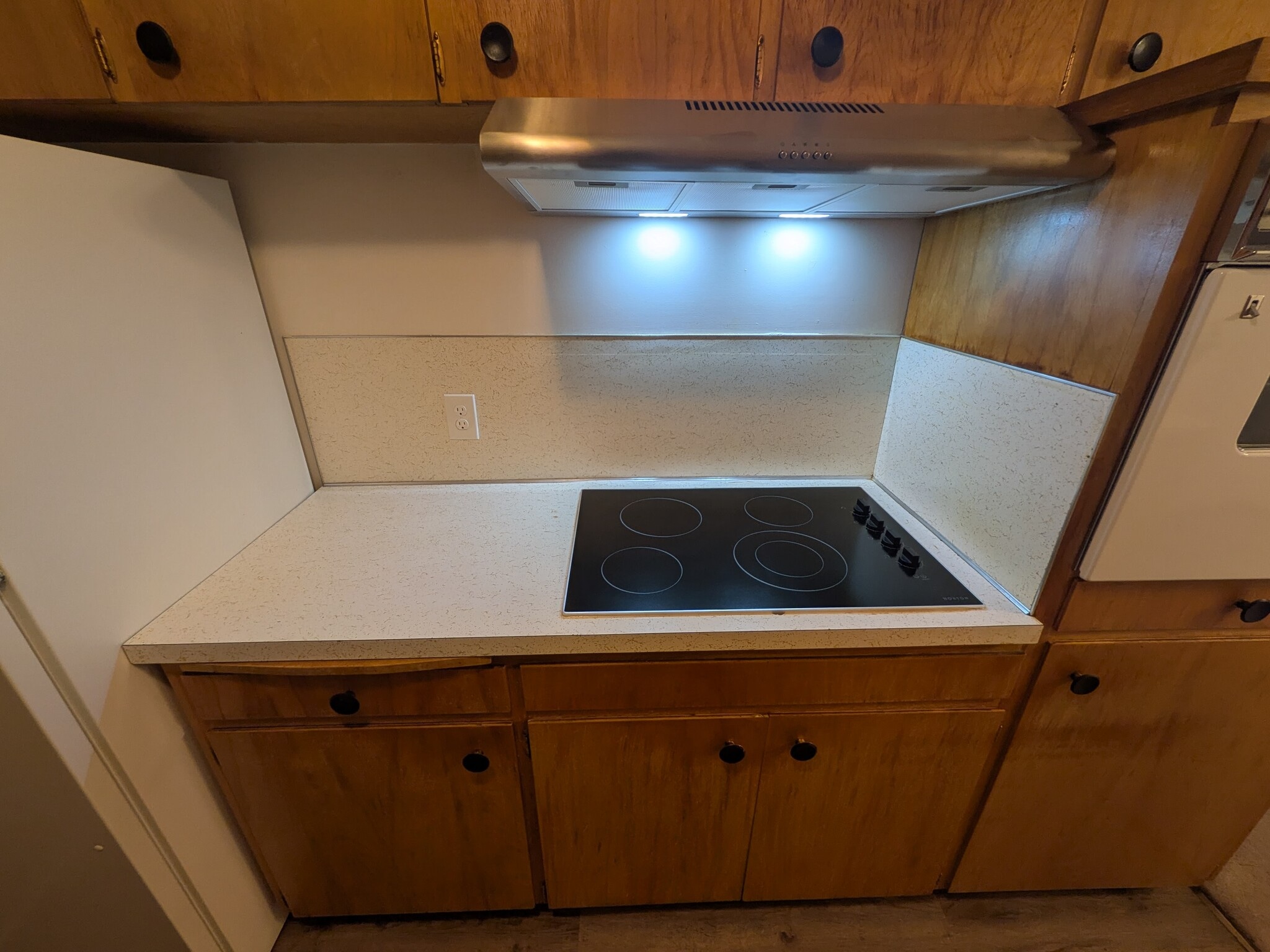 Building Photo - 1206 E 22nd St