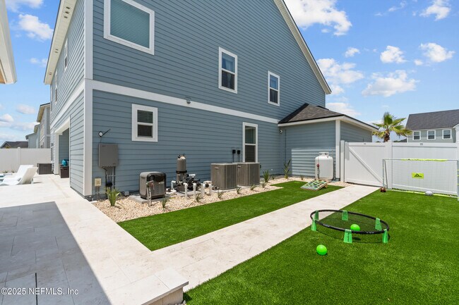 Building Photo - 127 Seaside Vis Ct