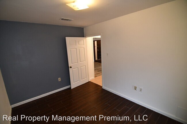 Building Photo - 4 br, 2 bath House - 57892 Badeaux St