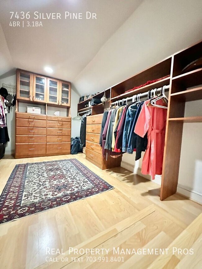 Building Photo - 7436 Silver Pine Dr